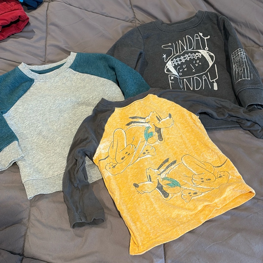 18 month tops. Sweatshirt / long sleeve